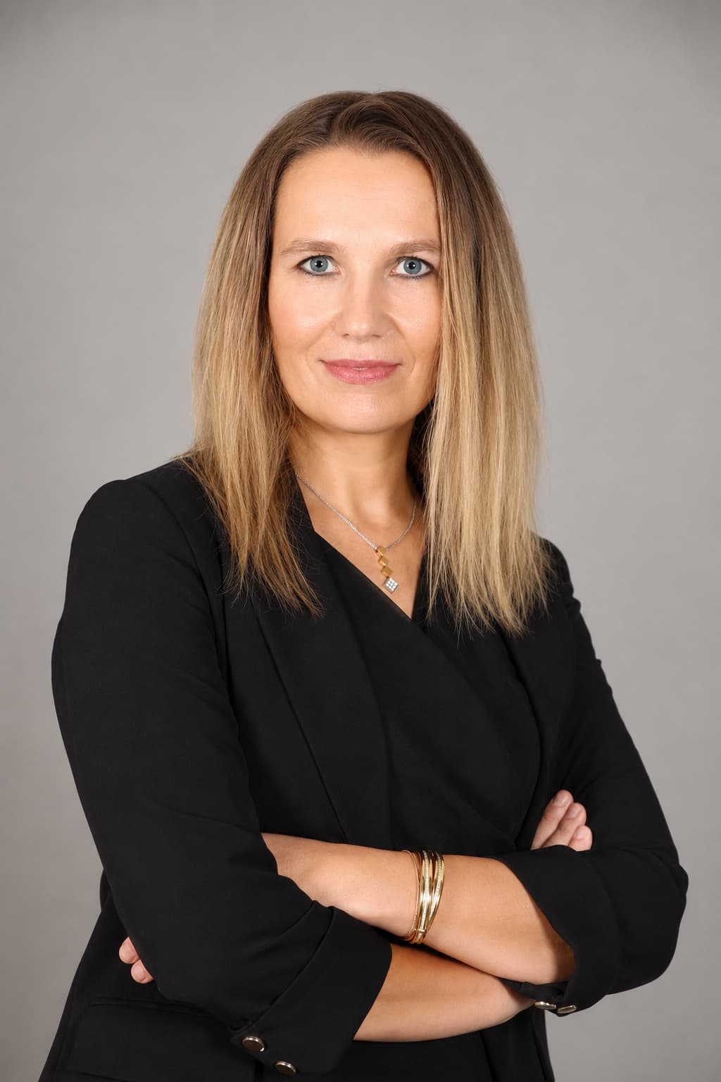Porträt von Rechtsanwältin Pavla Knecht, LL.M.